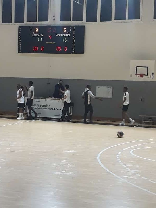 Gennevilliers Basket Club 3
